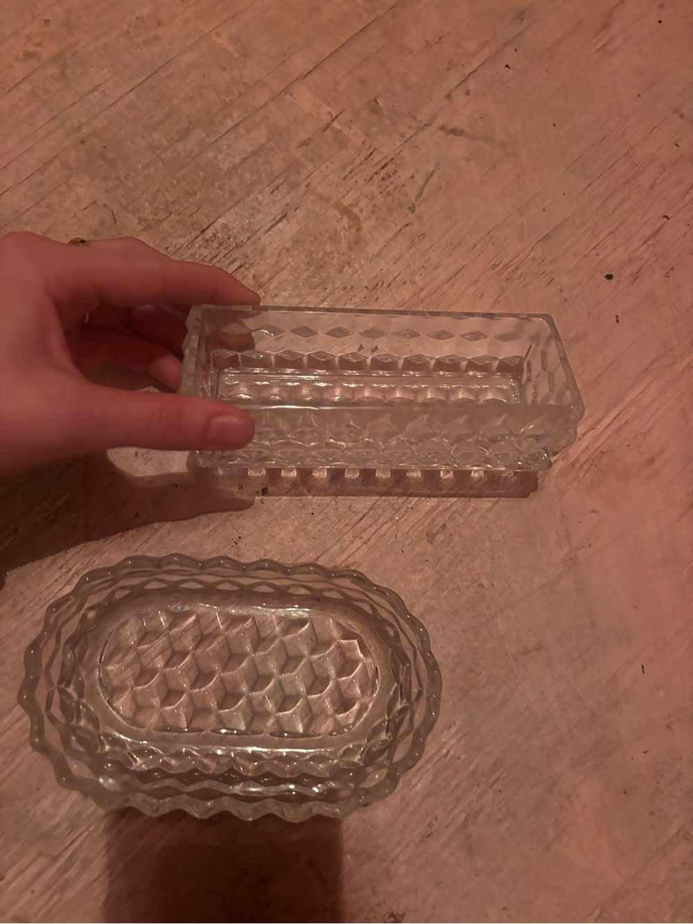 2 Clear Glass crystal Decorative Soap Dish - Classic Pressed Glass